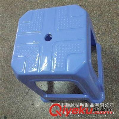 廠家直供藍(lán)色塑料方凳子批發(fā) 疊放凳 餐椅雪花凳【批發(fā)價優(yōu)】-東莞市騰越塑膠制品提供廠家直供藍(lán)色塑料方凳子批發(fā) 疊放凳 餐椅雪花凳【批發(fā)價優(yōu)】的相關(guān)介紹、產(chǎn)品、服務(wù)、圖片、價格東莞市騰越塑膠制品、塑膠卡板;塑膠中空板;塑料箱;塑料籮;塑料零件盒;鐵皮零件柜;防靜電方盤;防靜電靠背椅;防靜電圓凳;整理箱;圓凳;全塑椅